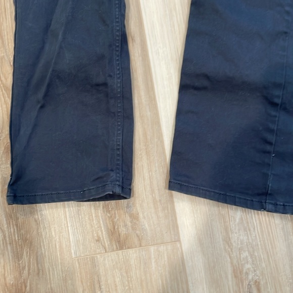 Levi gray men’s jeans - Picture 3 of 7